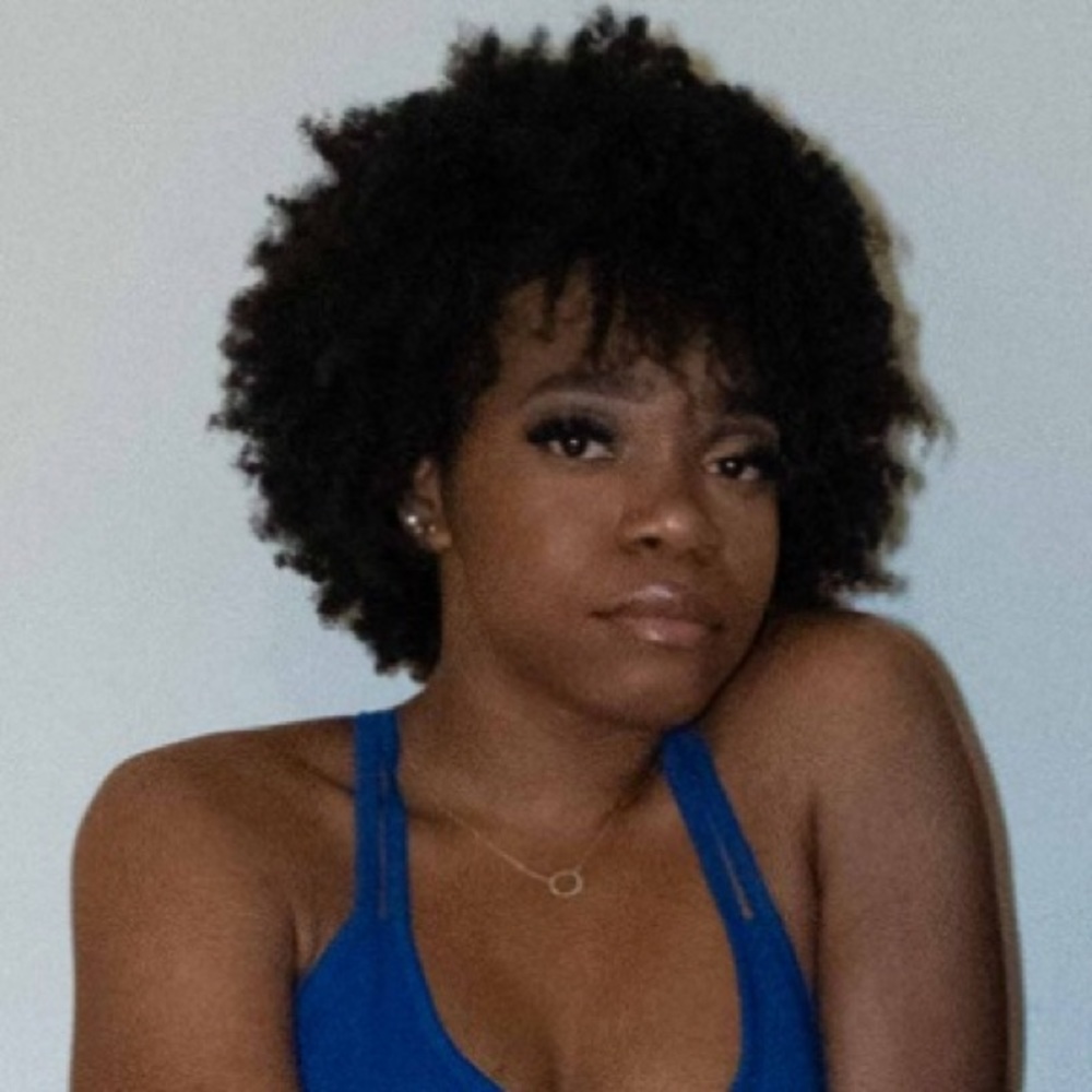 Meet your Posher, Ayanna